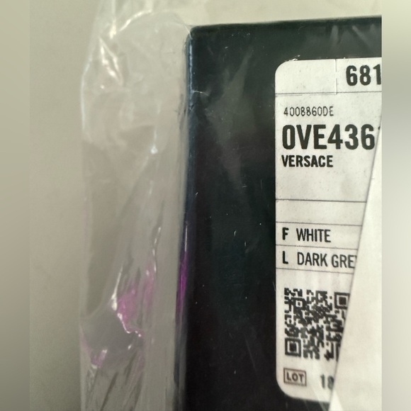 NEVER OPENED IN BOX ~ VERSACE Versace Men / Women Sunglasses 53mm in White - Picture 8 of 10